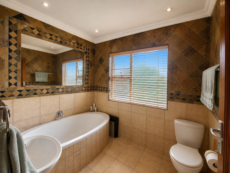 10 Bedroom Property for Sale in Manaba Beach KwaZulu-Natal