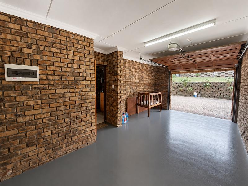 10 Bedroom Property for Sale in Manaba Beach KwaZulu-Natal