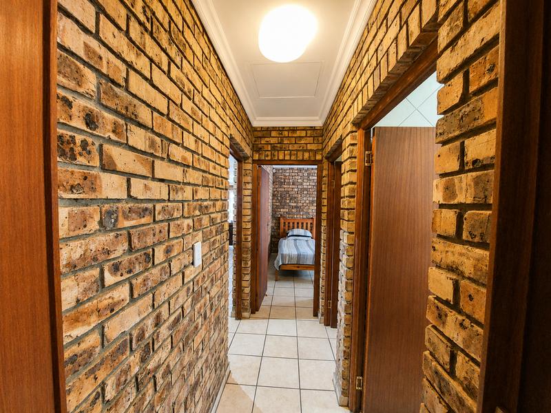 10 Bedroom Property for Sale in Manaba Beach KwaZulu-Natal