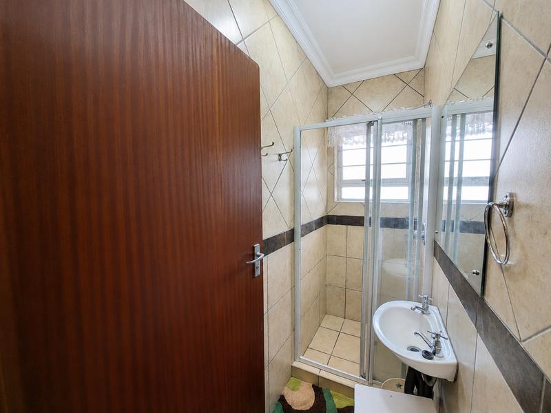 10 Bedroom Property for Sale in Manaba Beach KwaZulu-Natal