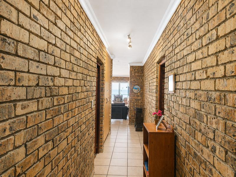 10 Bedroom Property for Sale in Manaba Beach KwaZulu-Natal