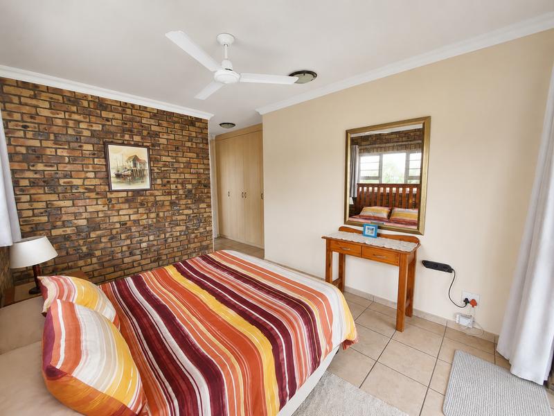10 Bedroom Property for Sale in Manaba Beach KwaZulu-Natal