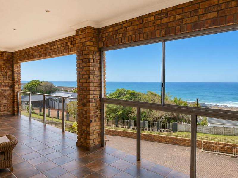 10 Bedroom Property for Sale in Manaba Beach KwaZulu-Natal