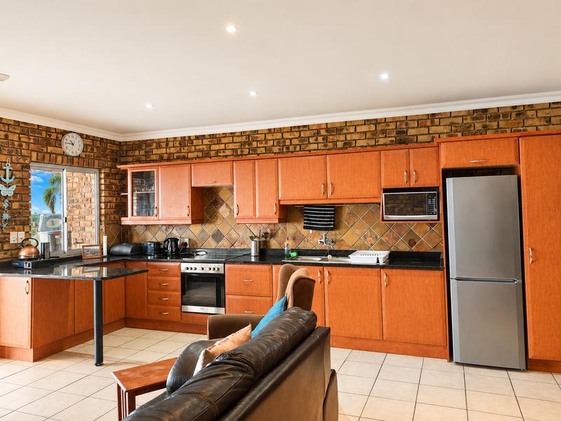10 Bedroom Property for Sale in Manaba Beach KwaZulu-Natal
