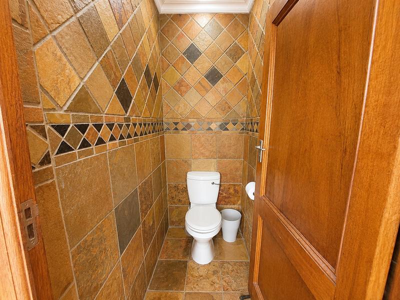 10 Bedroom Property for Sale in Manaba Beach KwaZulu-Natal