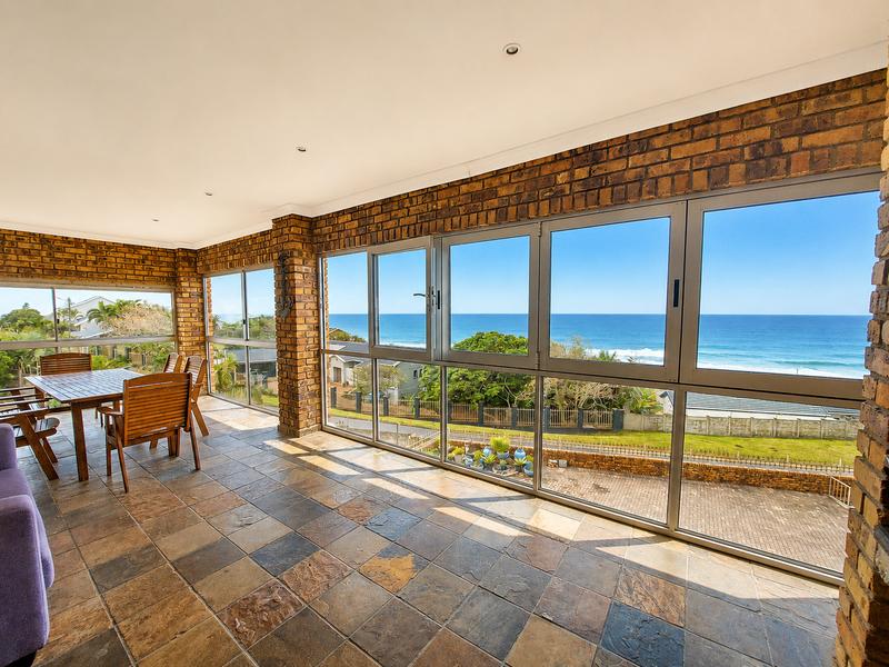 10 Bedroom Property for Sale in Manaba Beach KwaZulu-Natal