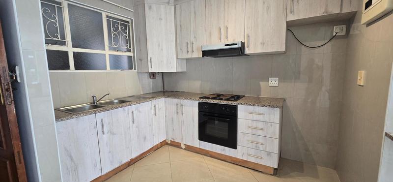 1 Bedroom Property for Sale in North Beach KwaZulu-Natal