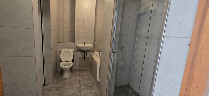 1 Bedroom Property for Sale in North Beach KwaZulu-Natal