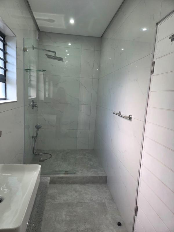 To Let 2 Bedroom Property for Rent in Umhlanga KwaZulu-Natal
