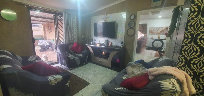 3 Bedroom Property for Sale in Fernwood KwaZulu-Natal