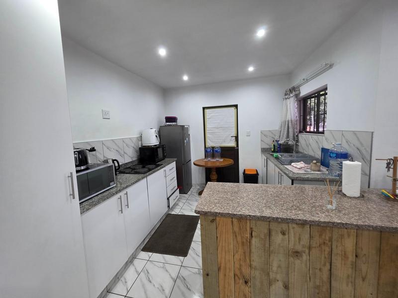 To Let 2 Bedroom Property for Rent in Brindhaven KwaZulu-Natal