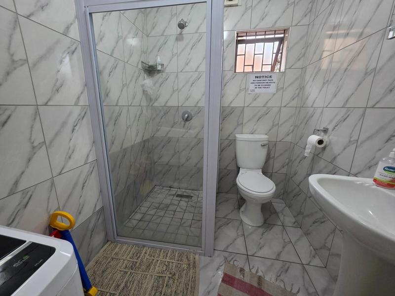 To Let 2 Bedroom Property for Rent in Brindhaven KwaZulu-Natal