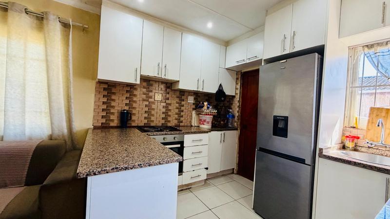 3 Bedroom Property for Sale in Phoenix KwaZulu-Natal
