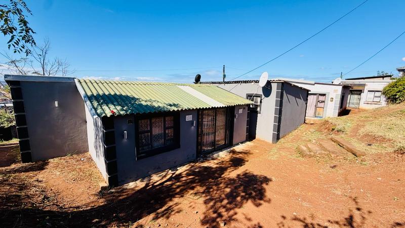 4 Bedroom Property for Sale in Kwamashu KwaZulu-Natal