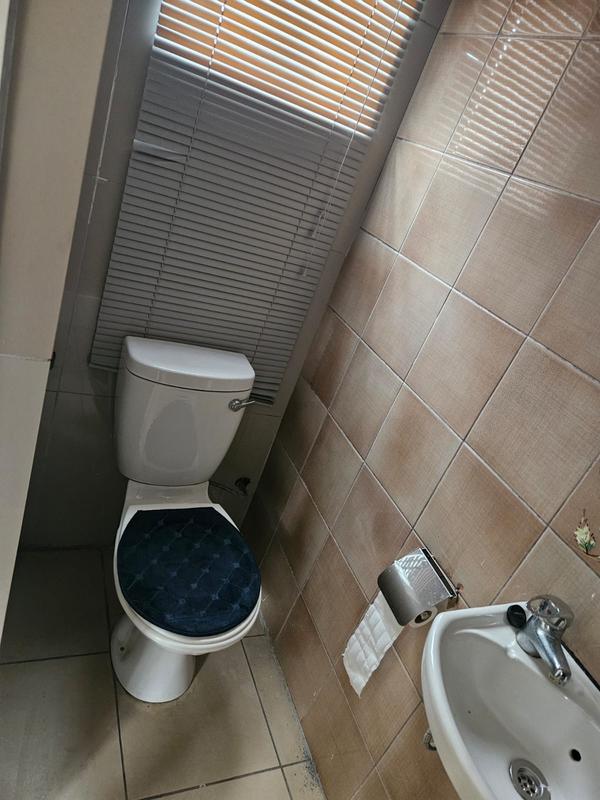 1 Bedroom Property for Sale in Overport KwaZulu-Natal