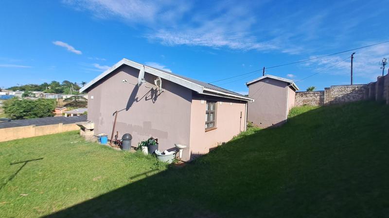 To Let 2 Bedroom Property for Rent in Umlazi KwaZulu-Natal