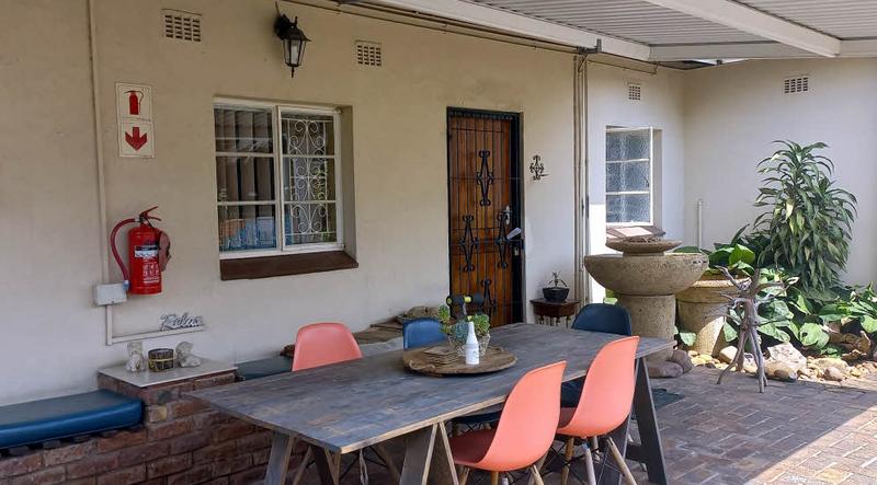 6 Bedroom Property for Sale in Pinetown KwaZulu-Natal