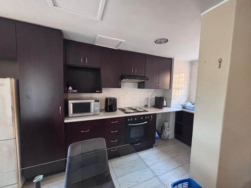 To Let 1 Bedroom Property for Rent in Meer En See KwaZulu-Natal
