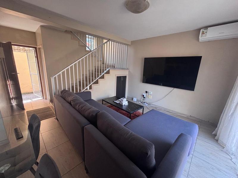 To Let 1 Bedroom Property for Rent in Meer En See KwaZulu-Natal