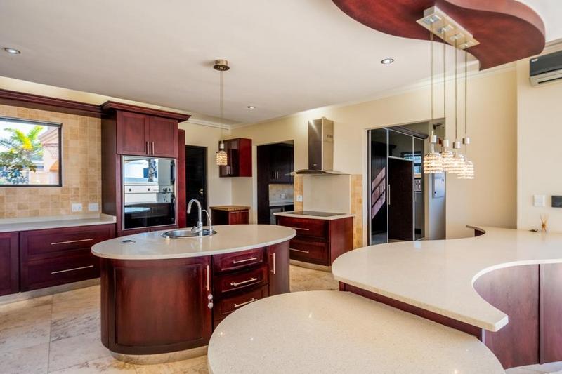 5 Bedroom Property for Sale in Umhlanga Ridge KwaZulu-Natal