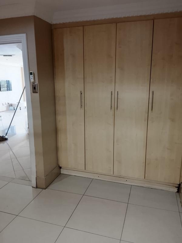 2 Bedroom Property for Sale in Point Waterfront KwaZulu-Natal