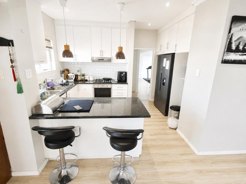 2 Bedroom Property for Sale in New Town Centre KwaZulu-Natal