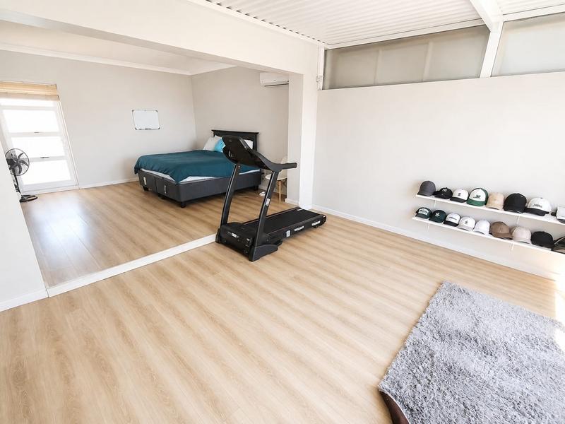 2 Bedroom Property for Sale in New Town Centre KwaZulu-Natal