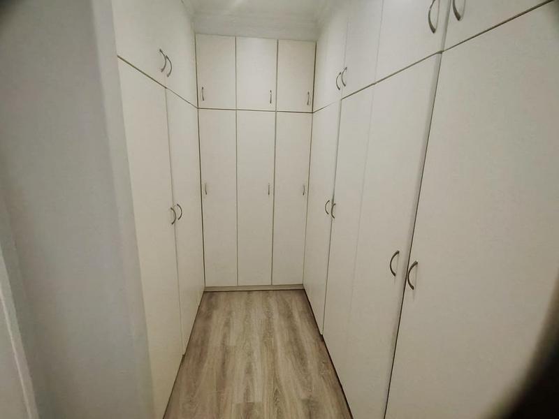 2 Bedroom Property for Sale in New Town Centre KwaZulu-Natal