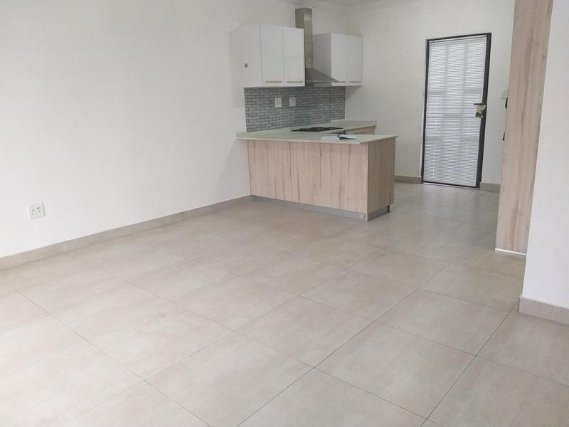To Let 2 Bedroom Property for Rent in Trenance Manor KwaZulu-Natal
