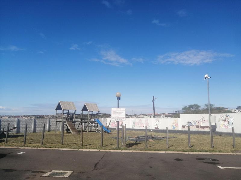 To Let 2 Bedroom Property for Rent in Trenance Manor KwaZulu-Natal