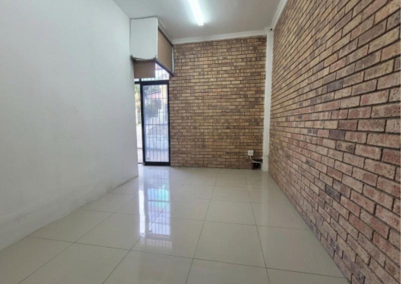 To Let Commercial Property for Rent in Verulam KwaZulu-Natal