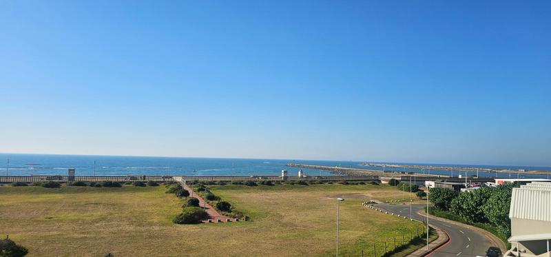 To Let 4 Bedroom Property for Rent in Point Waterfront KwaZulu-Natal
