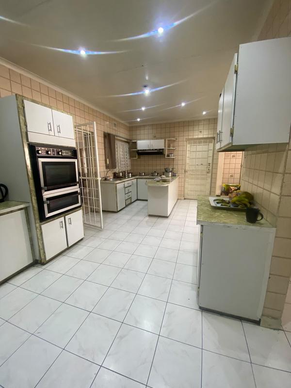 4 Bedroom Property for Sale in Mountain Rise KwaZulu-Natal