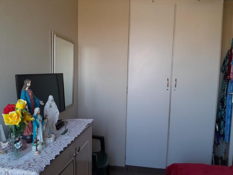 To Let 2 Bedroom Property for Rent in Windermere KwaZulu-Natal