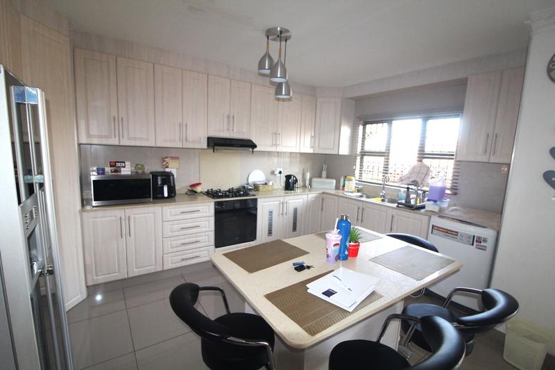 4 Bedroom Property for Sale in Malvern KwaZulu-Natal