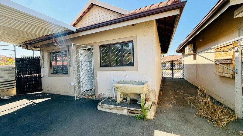 To Let 2 Bedroom Property for Rent in Westham KwaZulu-Natal