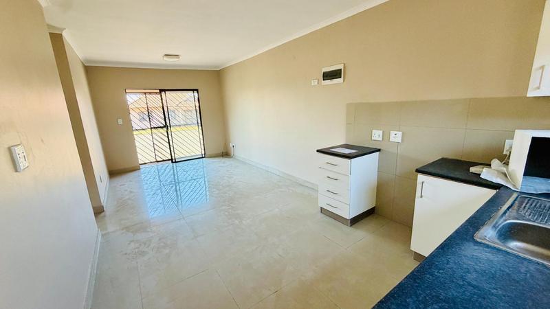To Let 2 Bedroom Property for Rent in Westham KwaZulu-Natal