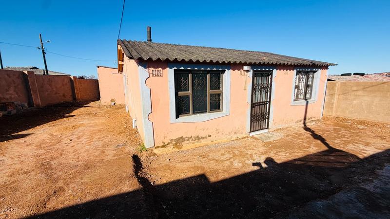 3 Bedroom Property for Sale in Kwamashu KwaZulu-Natal