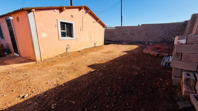 3 Bedroom Property for Sale in Kwamashu KwaZulu-Natal