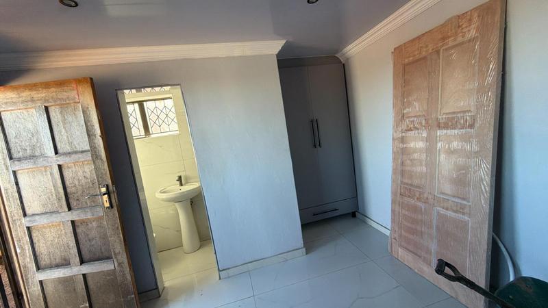 3 Bedroom Property for Sale in Kwamashu KwaZulu-Natal