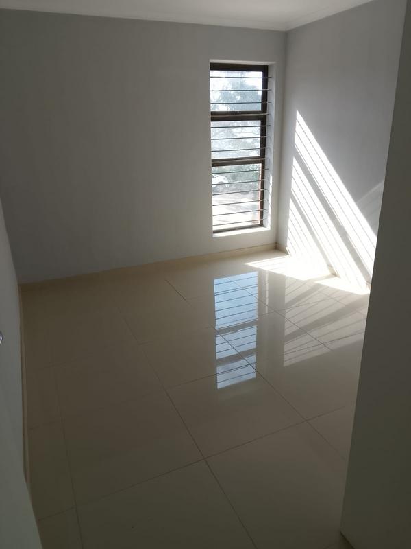 To Let 4 Bedroom Property for Rent in Overport KwaZulu-Natal