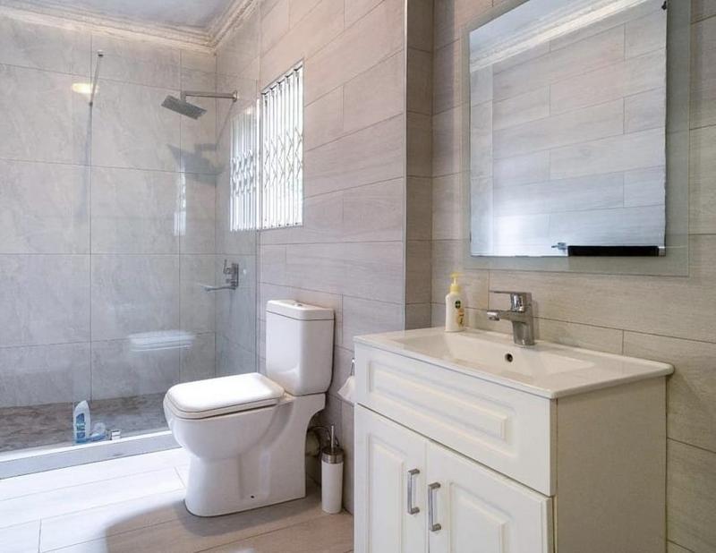 3 Bedroom Property for Sale in Sunningdale KwaZulu-Natal