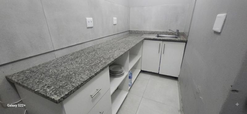 To Let 1 Bedroom Property for Rent in Durban North KwaZulu-Natal