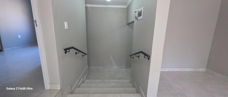 To Let 1 Bedroom Property for Rent in Durban North KwaZulu-Natal