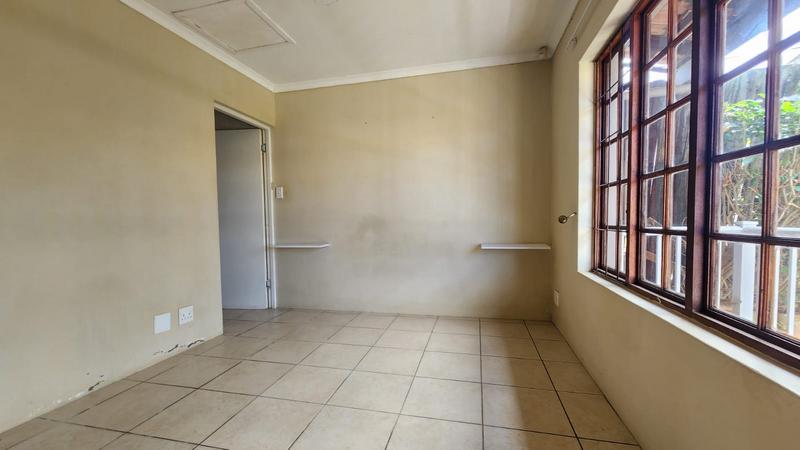 1 Bedroom Property for Sale in Durban North KwaZulu-Natal