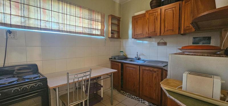 To Let 1 Bedroom Property for Rent in Essenwood KwaZulu-Natal