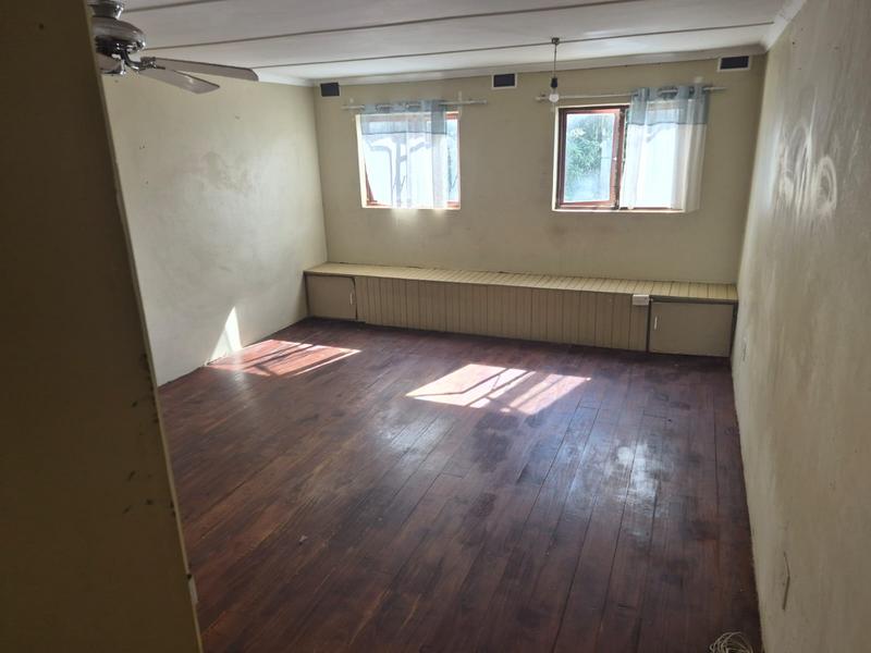 1 Bedroom Property for Sale in Manaba Beach KwaZulu-Natal