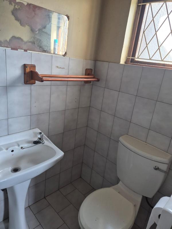 1 Bedroom Property for Sale in Manaba Beach KwaZulu-Natal
