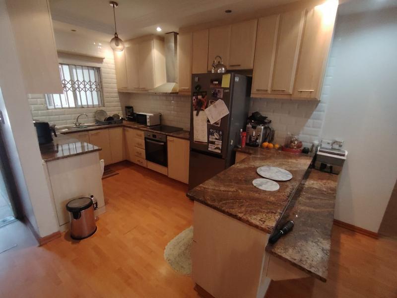 3 Bedroom Property for Sale in Sunningdale KwaZulu-Natal