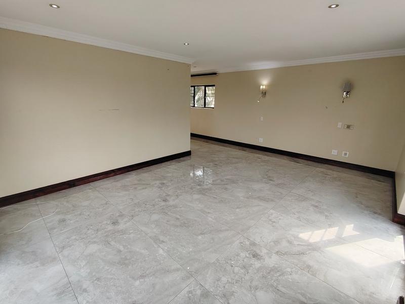 6 Bedroom Property for Sale in Umhlanga KwaZulu-Natal